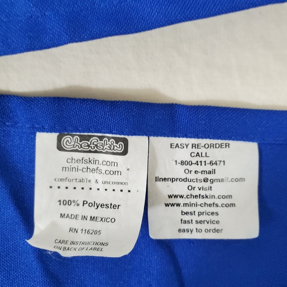 Kids Chef Hat and Aprons Set - Picture 3 of 4